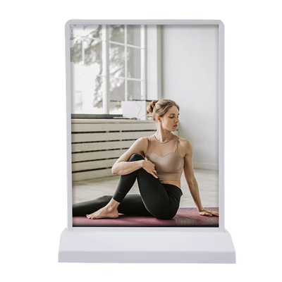 La scatola di luce del menù del desktop a LED personalizzabile con batteria ricaricabile per la pubblicità del ristorante sul tavolo